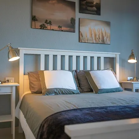 Love Me Apartment *