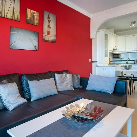 Love Me Apartment *